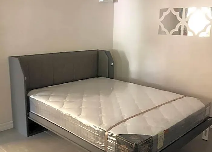 Silver ,very Close Hospital Hotell 3*